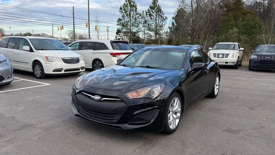 2013 Hyundai Genesis Coupe - Image 3 of 17