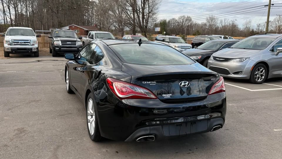 2013 Hyundai Genesis Coupe - Image 5 of 17