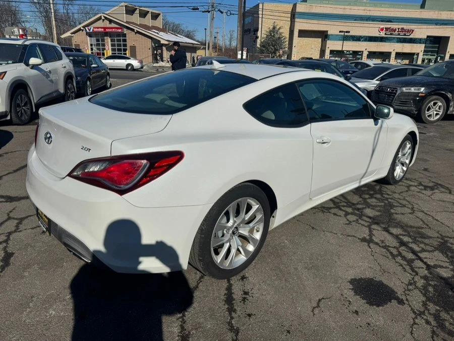 2013 Hyundai Genesis Coupe - Image 5 of 16