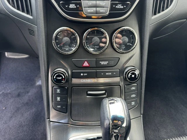 2013 Hyundai Genesis Coupe - Image 11 of 20