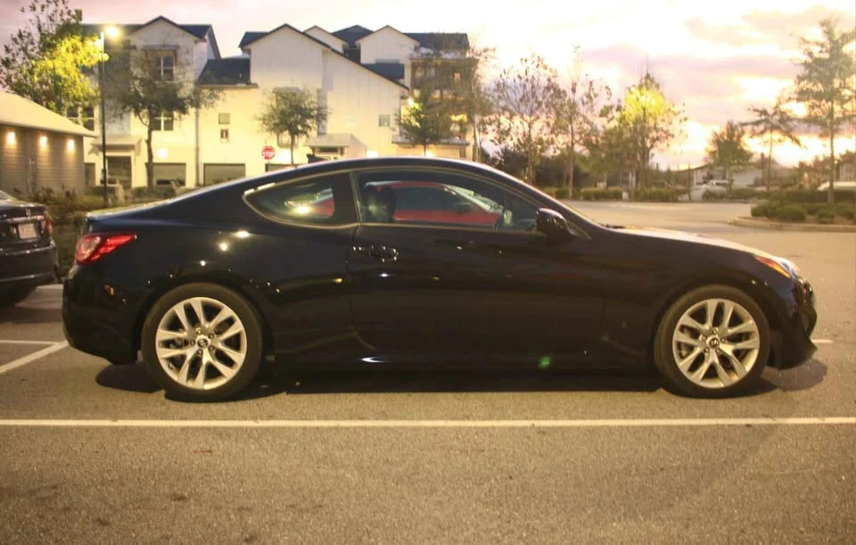2013 Hyundai Genesis Coupe - Image 10 of 13