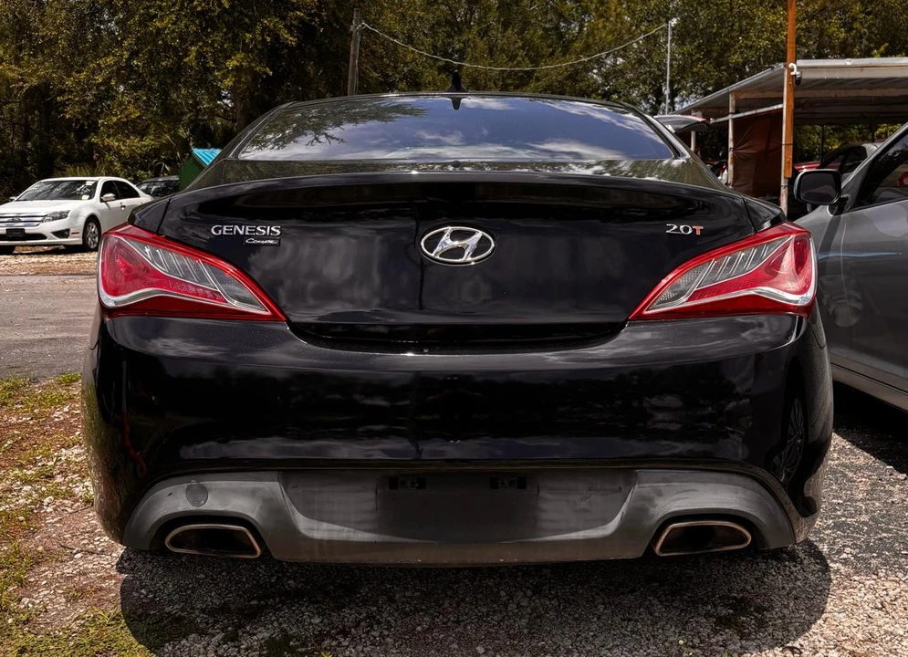 2013 Hyundai Genesis Coupe - Image 4 of 7
