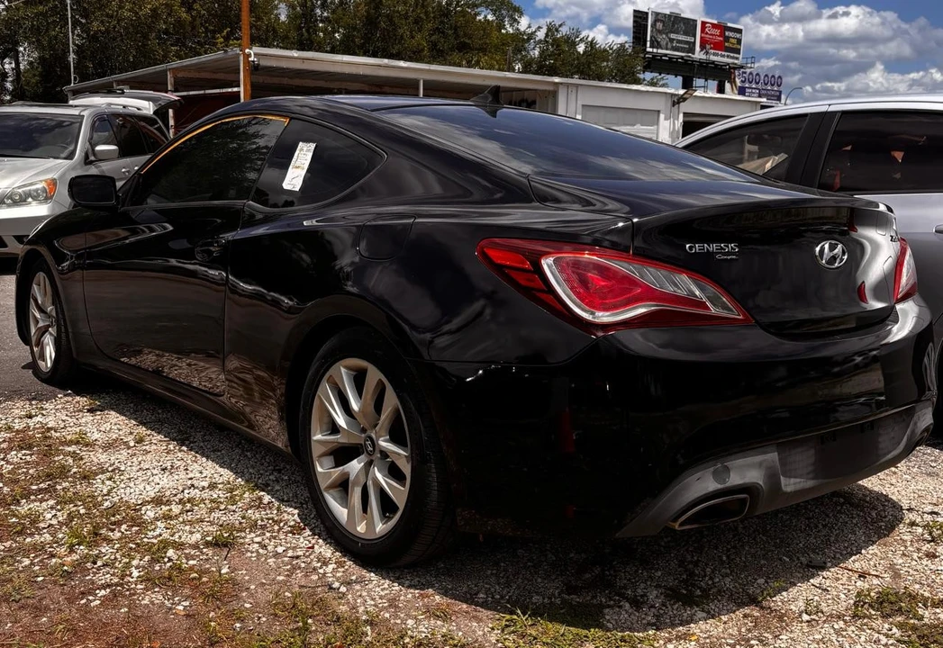 2013 Hyundai Genesis Coupe - Image 3 of 7