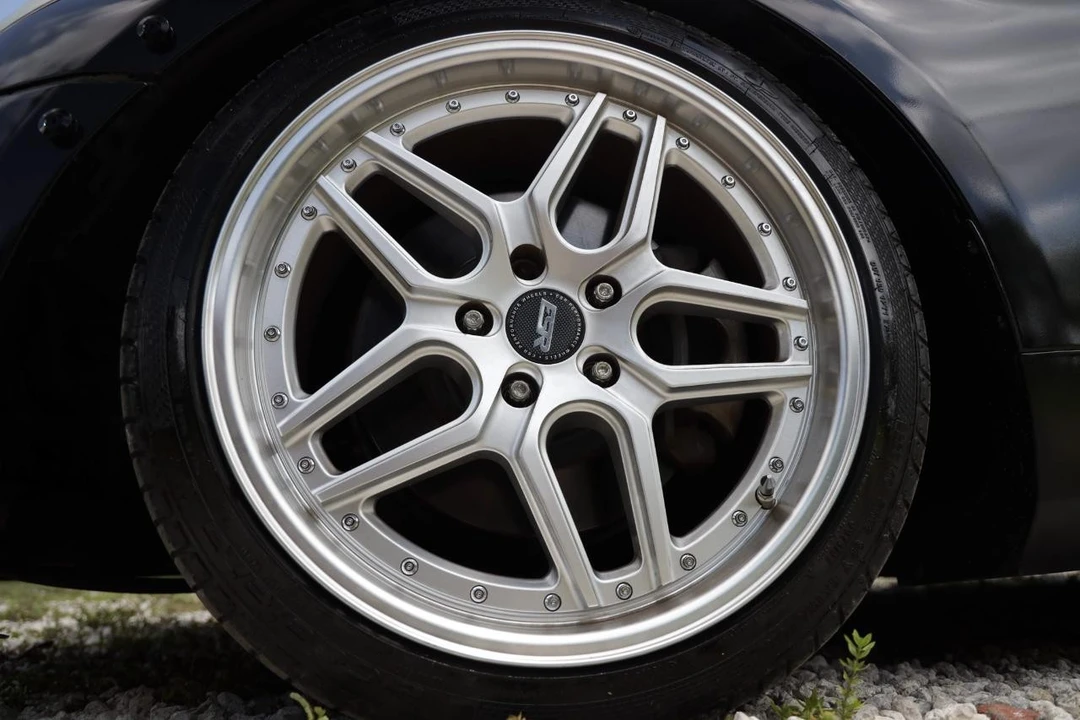 2013 Hyundai Genesis Coupe - Image 25 of 31