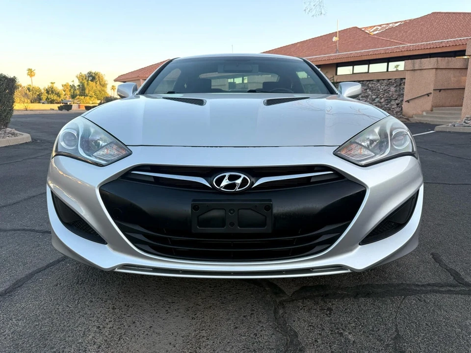 2013 Hyundai Genesis Coupe - Image 8 of 21