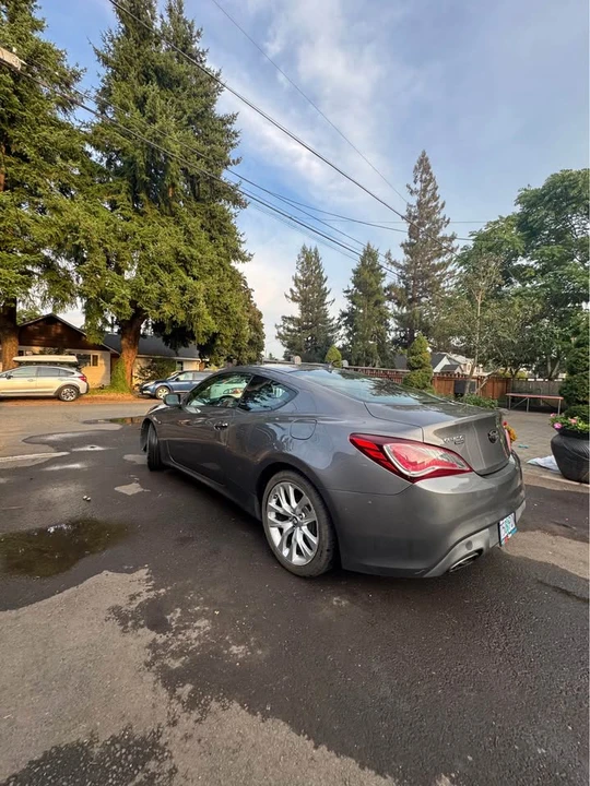 2013 Hyundai Genesis Coupe - Image 3 of 12