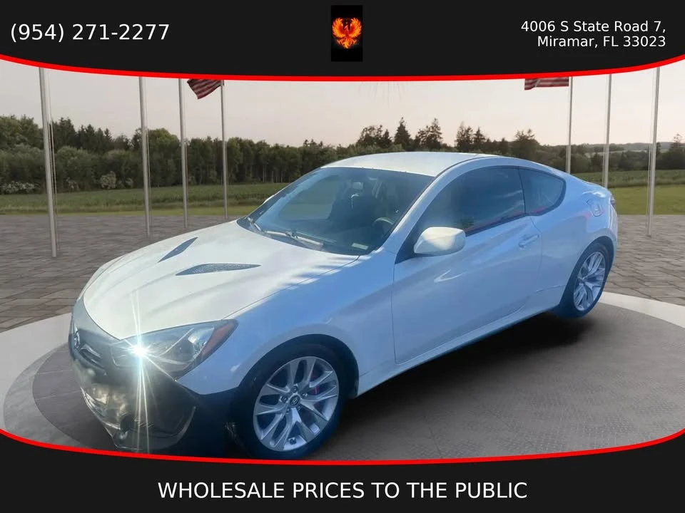 2013 Hyundai Genesis Coupe - Image 2 of 2