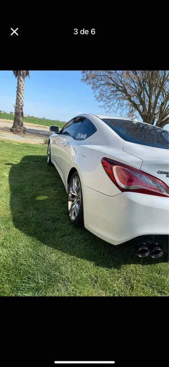 2013 Hyundai Genesis Coupe - Image 2 of 6