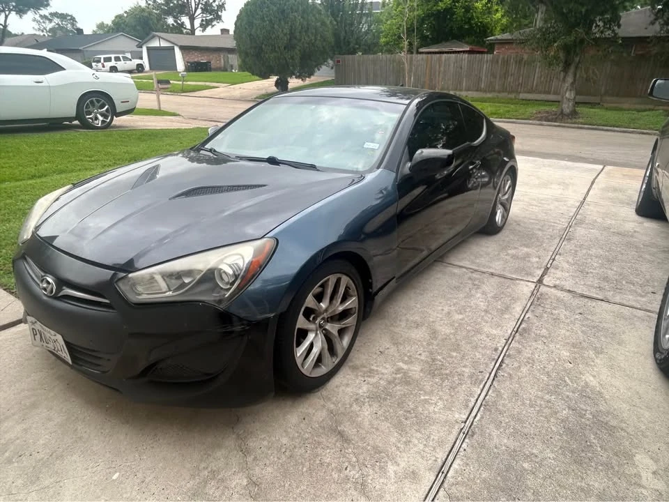 2013 Hyundai Genesis Coupe - Image 9 of 9