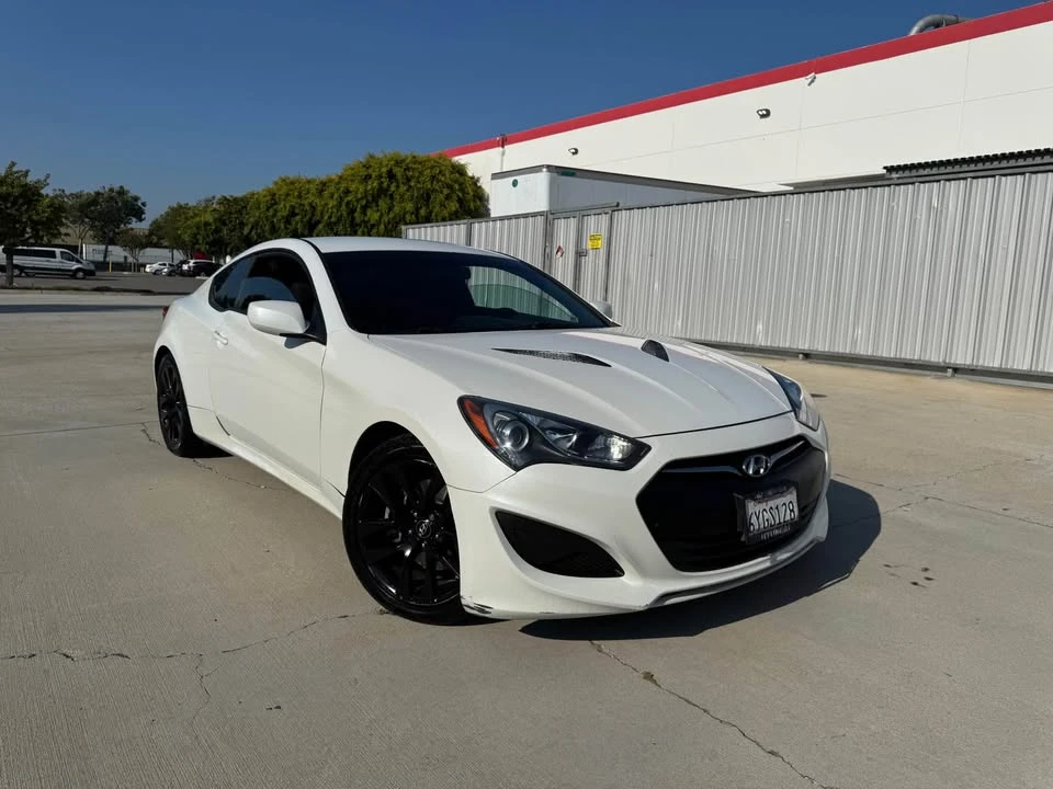 2013 Hyundai Genesis Coupe - Image 3 of 20
