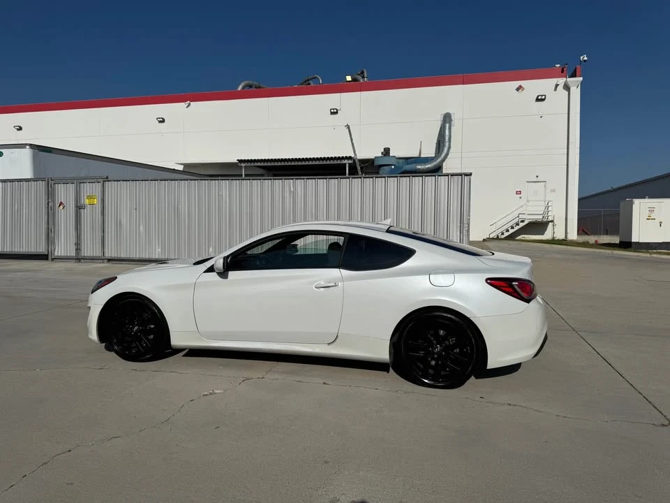 2013 Hyundai Genesis Coupe - Image 9 of 20