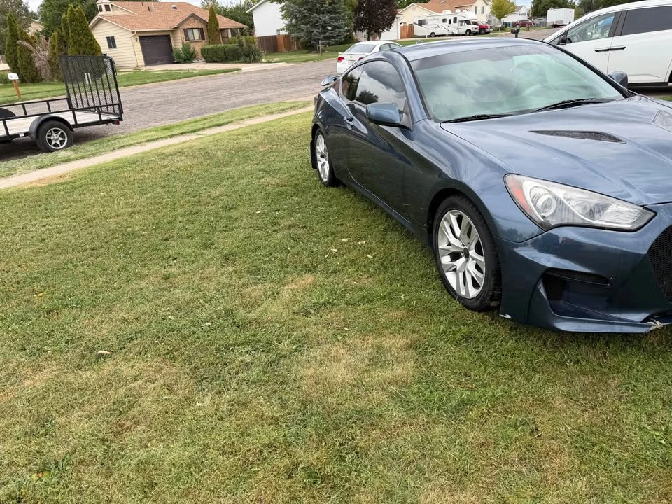 2013 Hyundai Genesis Coupe - Image 2 of 7