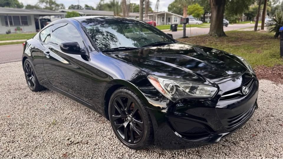2013 Hyundai Genesis Coupe - Image 8 of 16