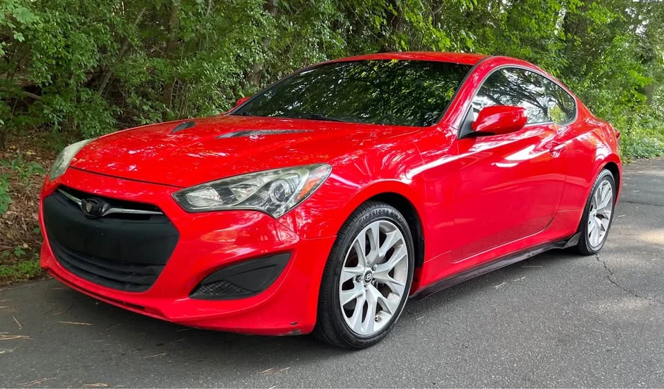 2013 Hyundai Genesis Coupe - Image 4 of 19