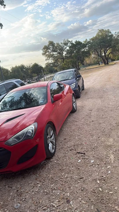 2013 Hyundai Genesis Coupe - Image 11 of 11