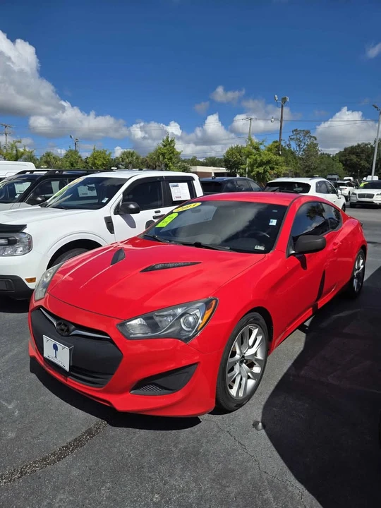 2013 Hyundai Genesis Coupe - Image 2 of 8