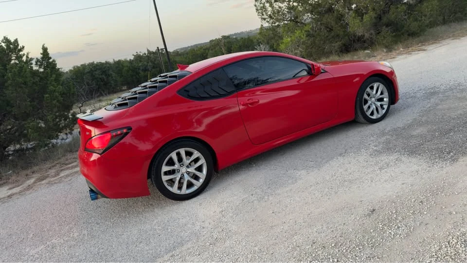 2013 Hyundai Genesis Coupe - Image 6 of 11