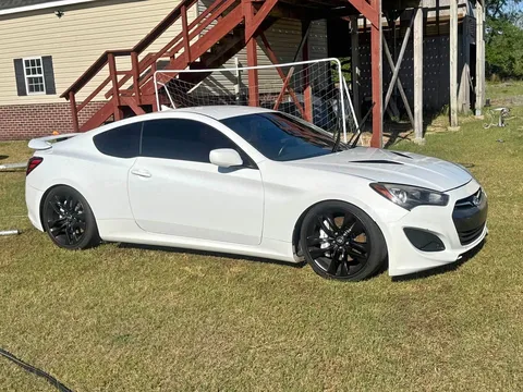 2013 Hyundai Genesis Coupe 2.0T
