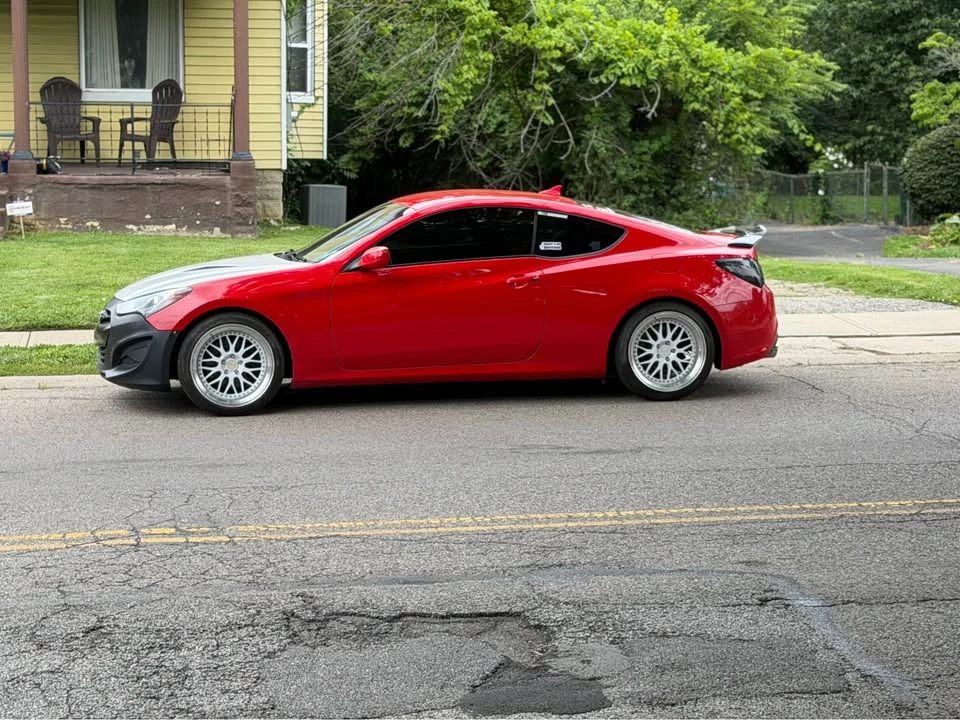 2013 Hyundai Genesis Coupe - Image 3 of 12