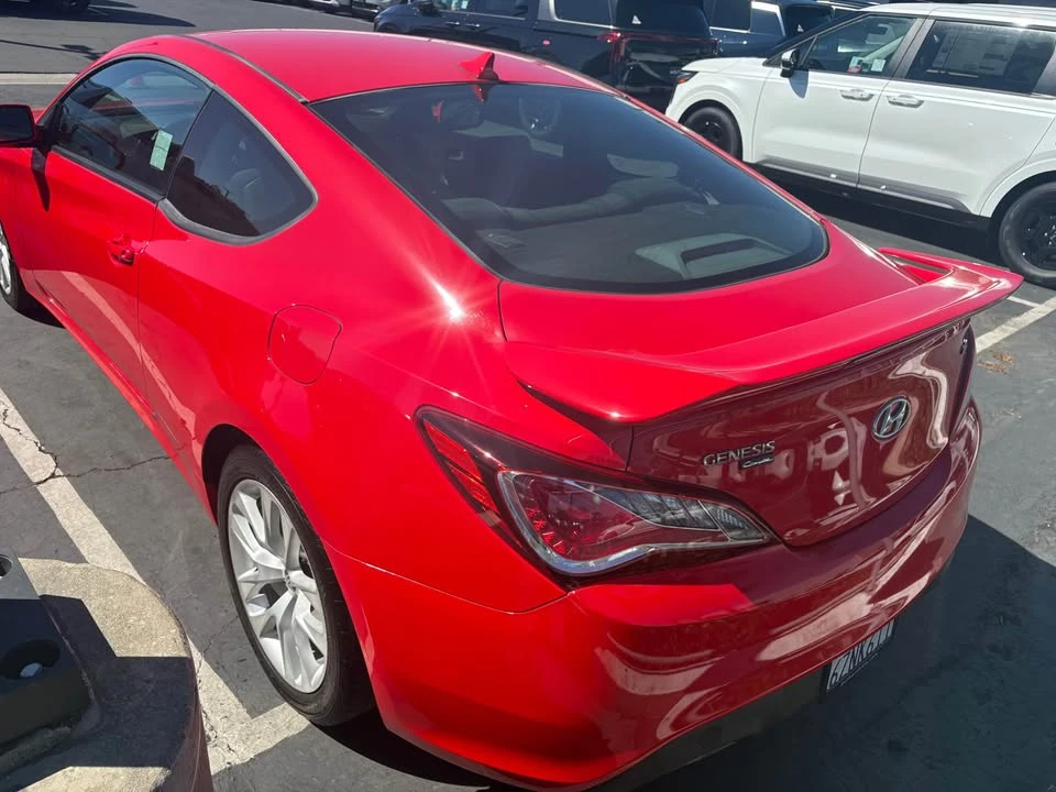 2013 Hyundai Genesis Coupe - Image 8 of 8