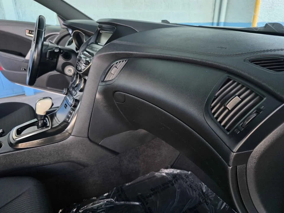 2013 Hyundai Genesis Coupe - Image 13 of 15