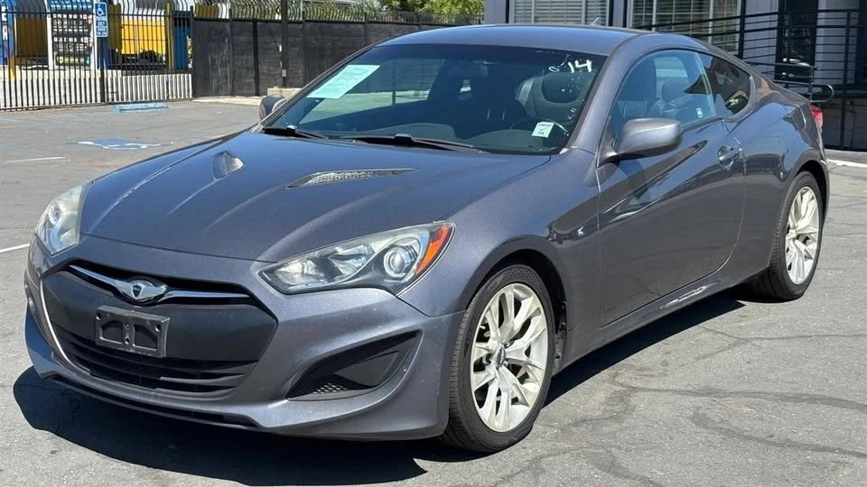 2013 Hyundai Genesis Coupe - Image 3 of 20