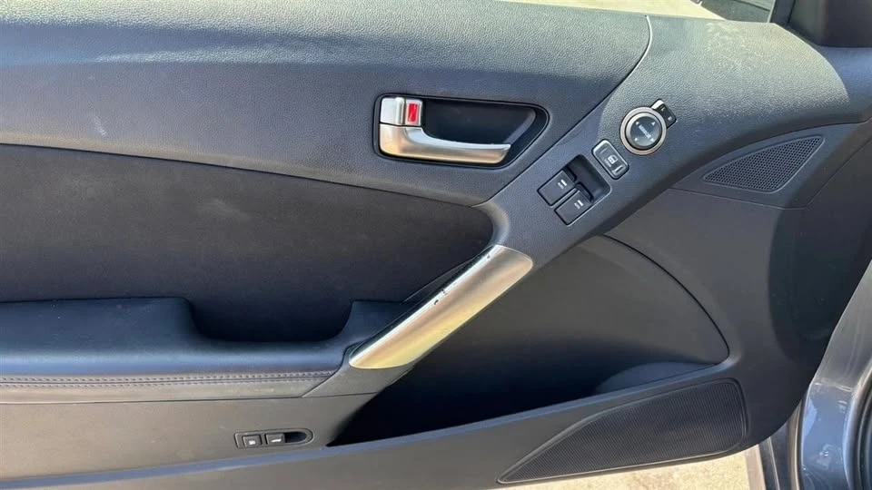 2013 Hyundai Genesis Coupe - Image 20 of 20