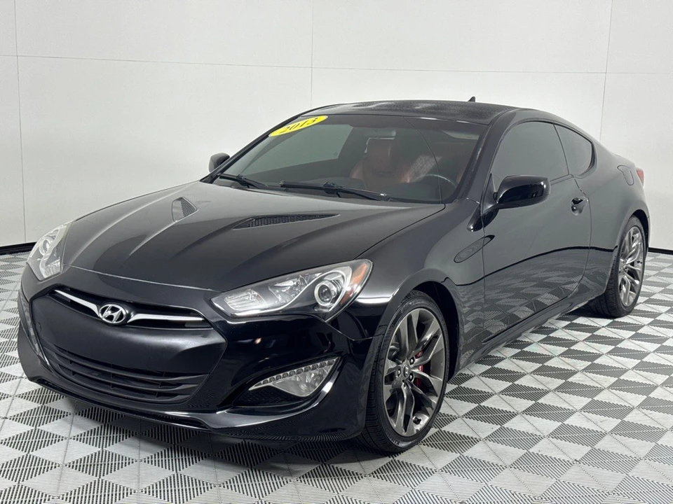 2013 Hyundai Genesis Coupe - Image 9 of 21