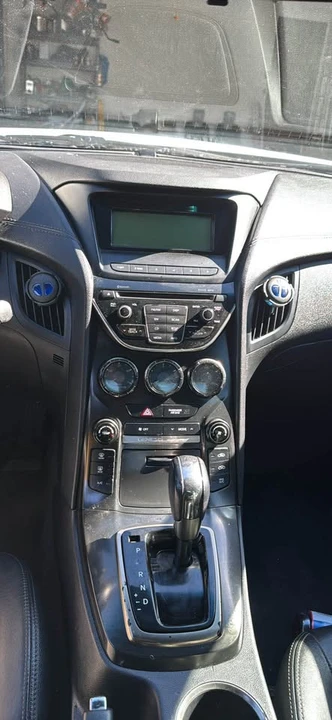 2013 Hyundai Genesis Coupe - Image 5 of 6