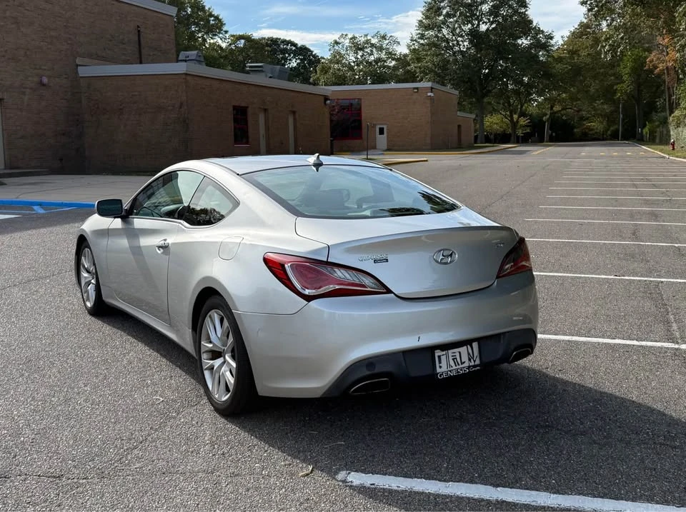 2013 Hyundai Genesis Coupe - Image 3 of 12