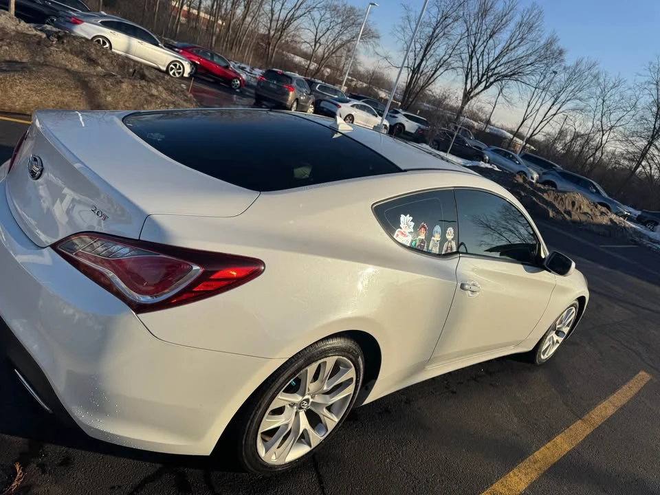 2013 Hyundai Genesis Coupe - Image 6 of 8