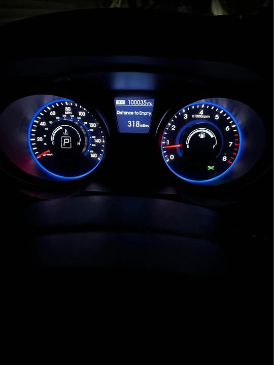 2013 Hyundai Genesis Coupe - Image 12 of 15