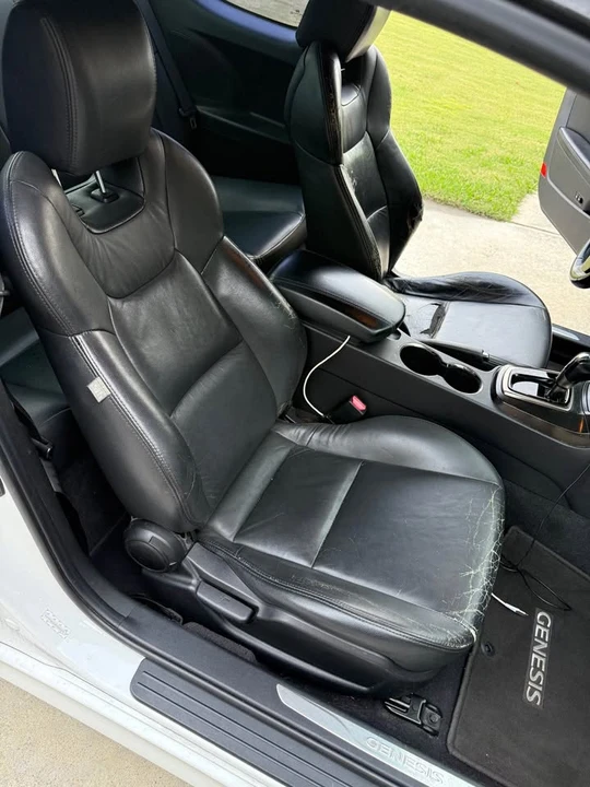 2013 Hyundai Genesis Coupe - Image 14 of 14
