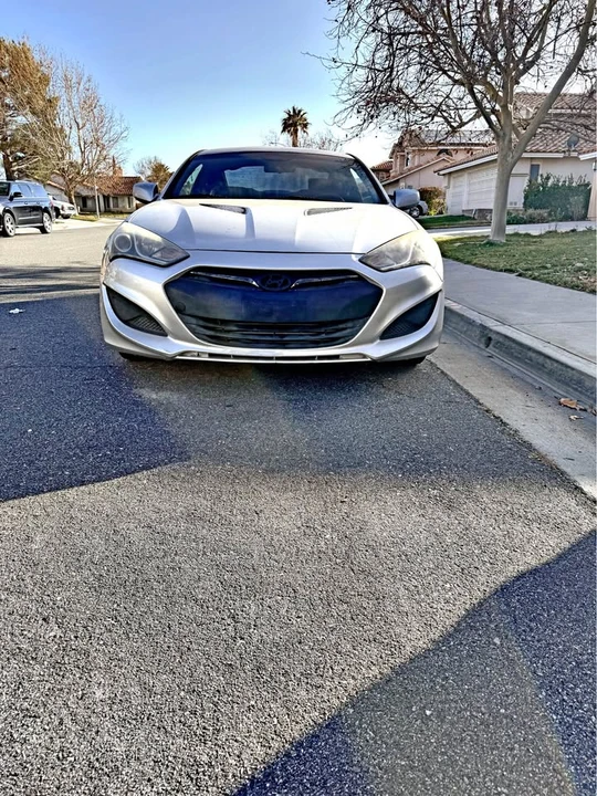 2013 Hyundai Genesis Coupe - Image 7 of 12