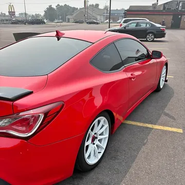 2013 Hyundai Genesis Coupe 2.0T Premium