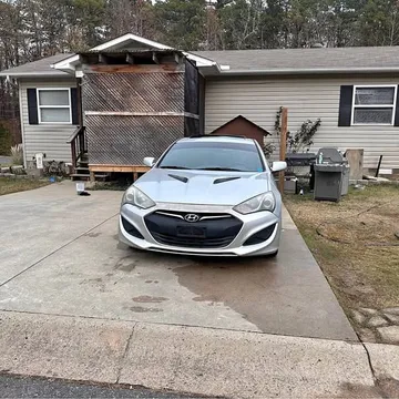 2013 Hyundai Genesis Coupe 2.0T Premium