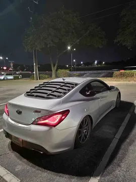 2013 Hyundai Genesis Coupe 2.0T Premium