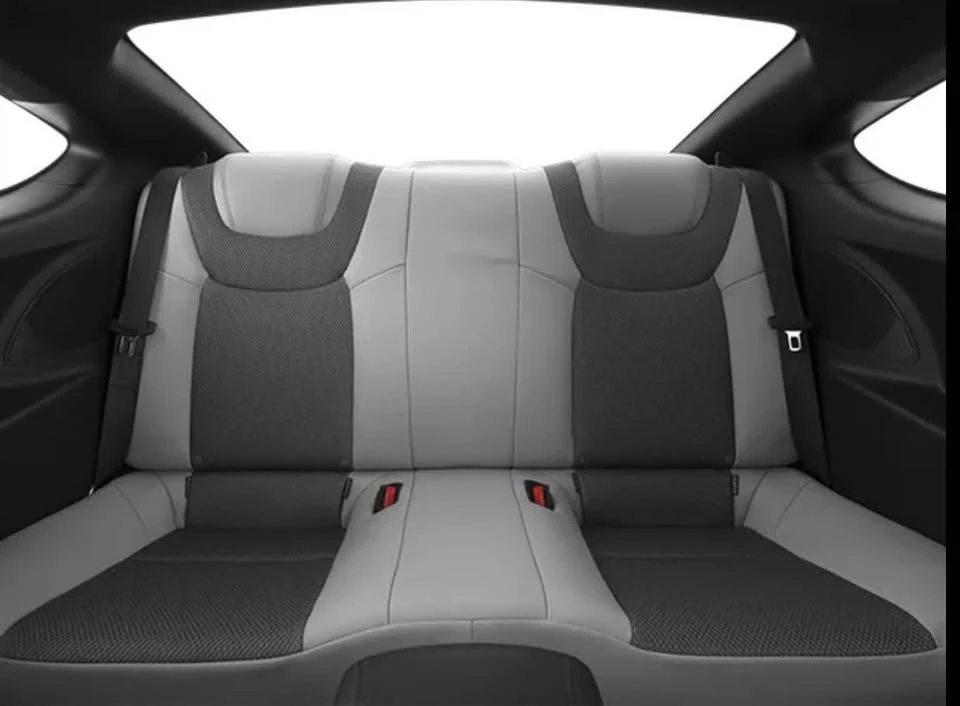 2013 Hyundai Genesis Coupe - Image 4 of 7