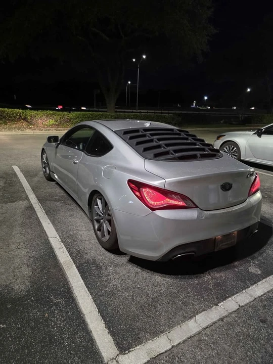 2013 Hyundai Genesis Coupe - Image 2 of 11
