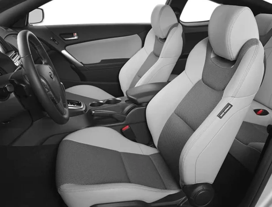 2013 Hyundai Genesis Coupe - Image 3 of 7