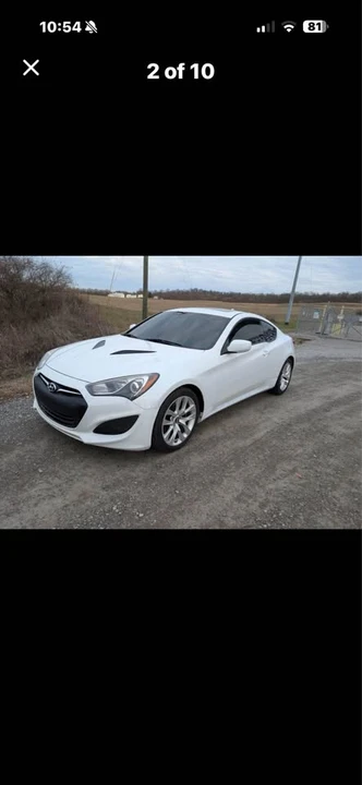 2013 Hyundai Genesis Coupe - Image 2 of 11