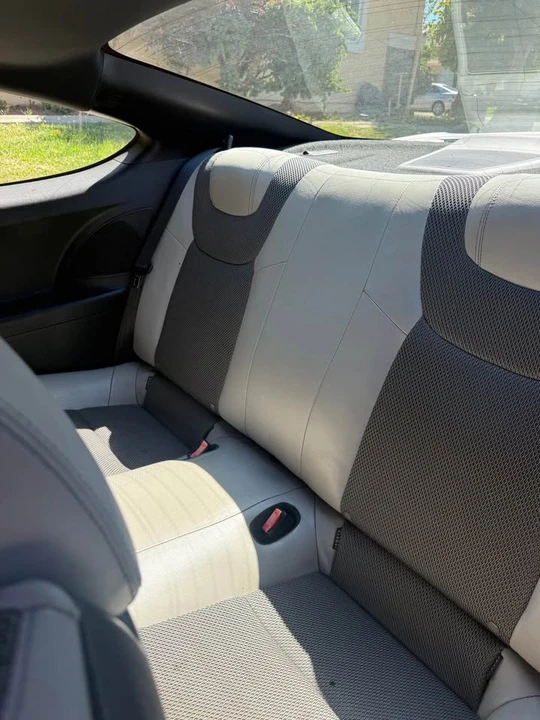 2013 Hyundai Genesis Coupe - Image 6 of 6