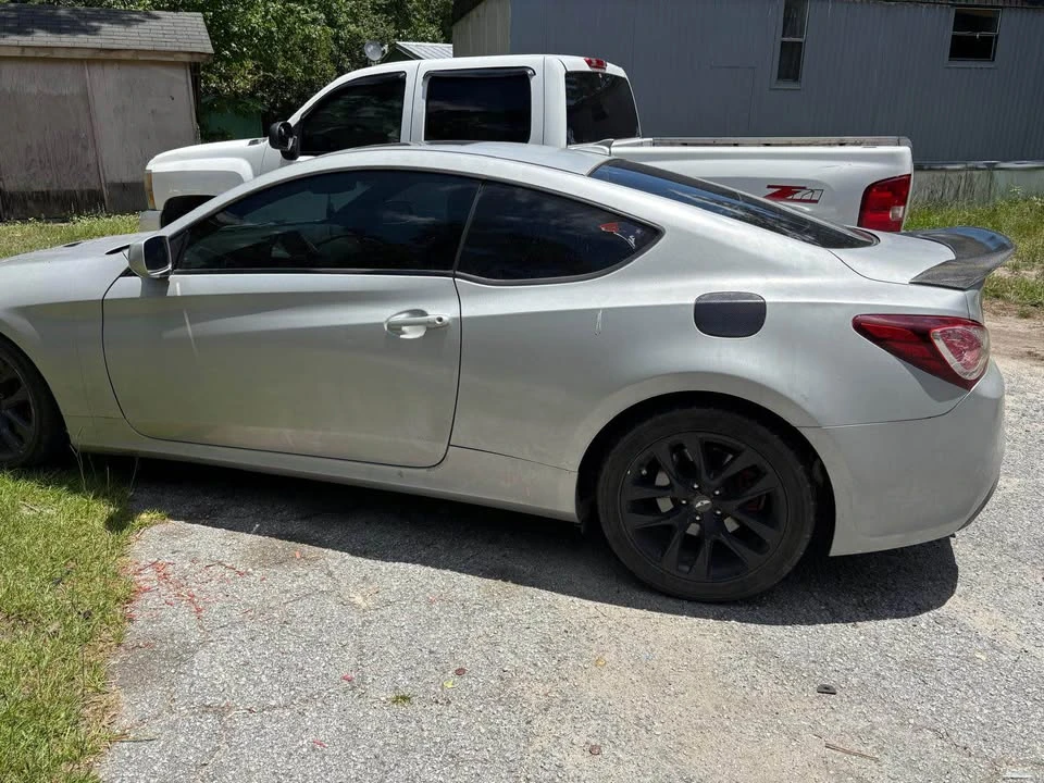 2013 Hyundai Genesis Coupe - Image 4 of 6