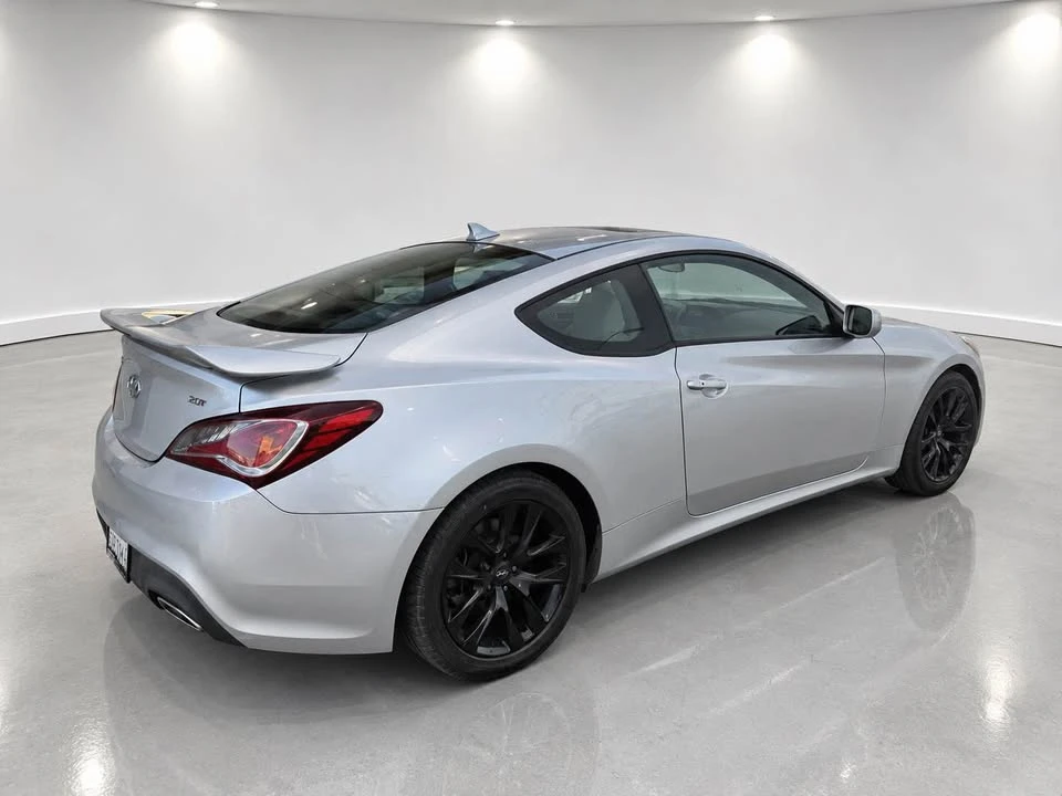 2013 Hyundai Genesis Coupe - Image 3 of 7