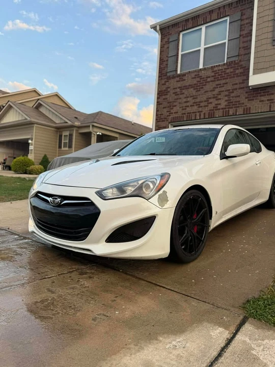 2013 Hyundai Genesis Coupe - Image 3 of 6