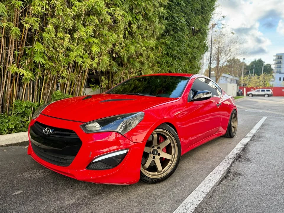 2013 Hyundai Genesis Coupe - Image 4 of 15