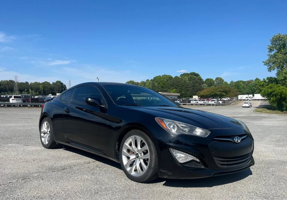 2013 Hyundai Genesis Coupe - Image 7 of 17
