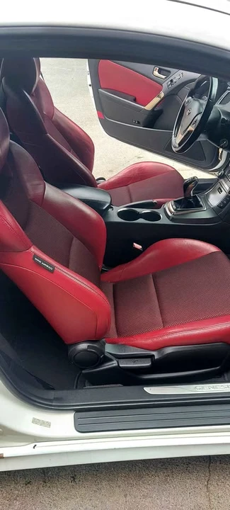 2013 Hyundai Genesis Coupe - Image 9 of 9