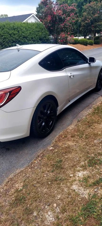 2013 Hyundai Genesis Coupe - Image 3 of 9