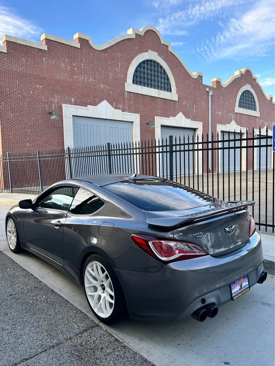 2013 Hyundai Genesis Coupe - Image 6 of 13